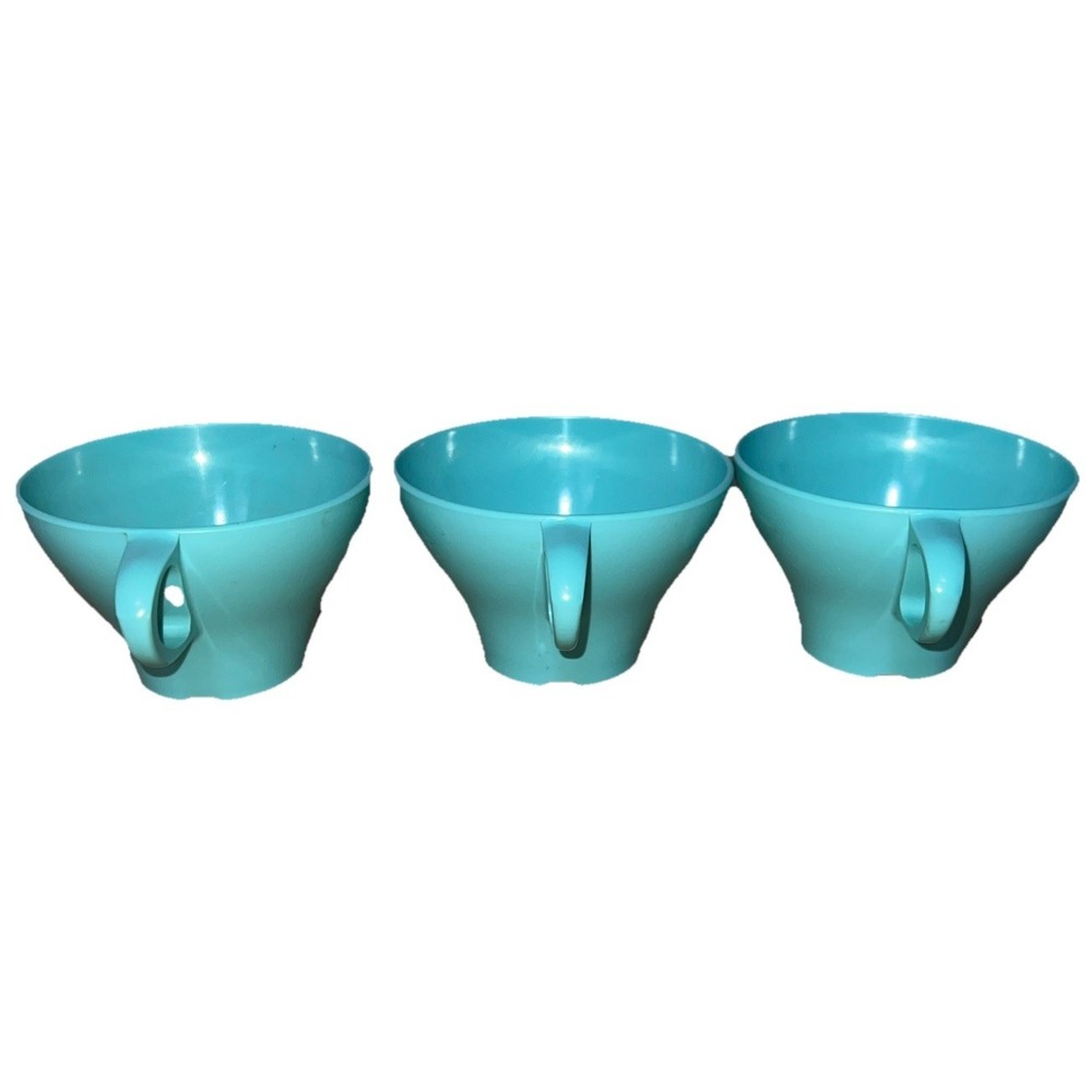 Vintage Melmac Melamine Tea Cups Blue Turquoise Set Of 3 - Picture 3 of 10
